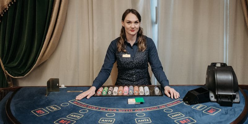 Nắm rõ luật chơi baccarat casinomcw